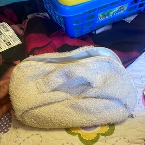 Elegant Cream Cosmetic Bag